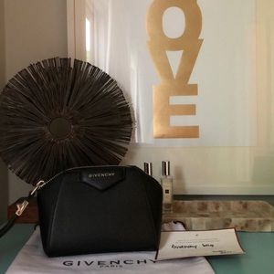 Givenchy Antigona wristlet/clutch